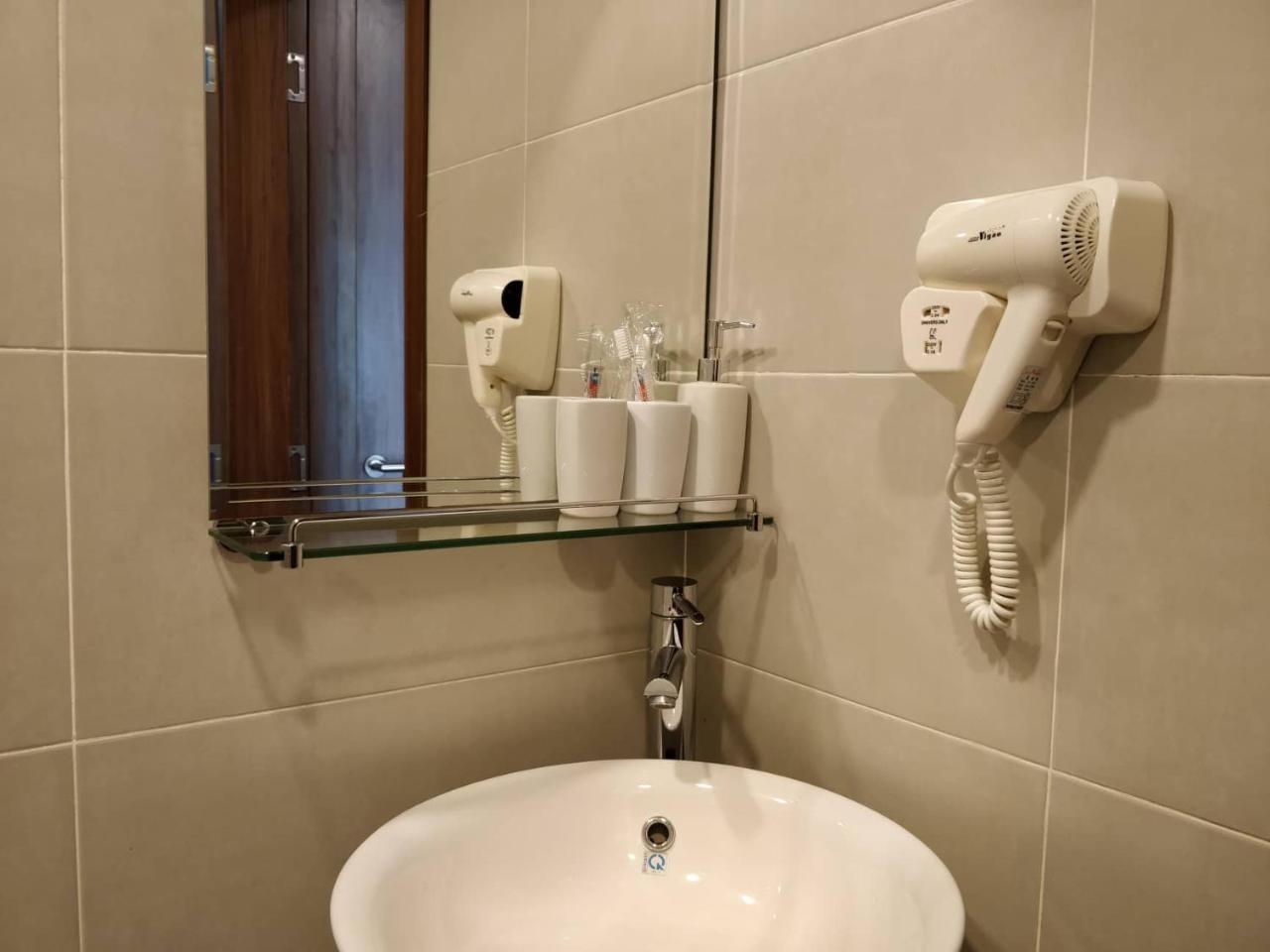 Zody House Hotel Hanoi Exterior photo